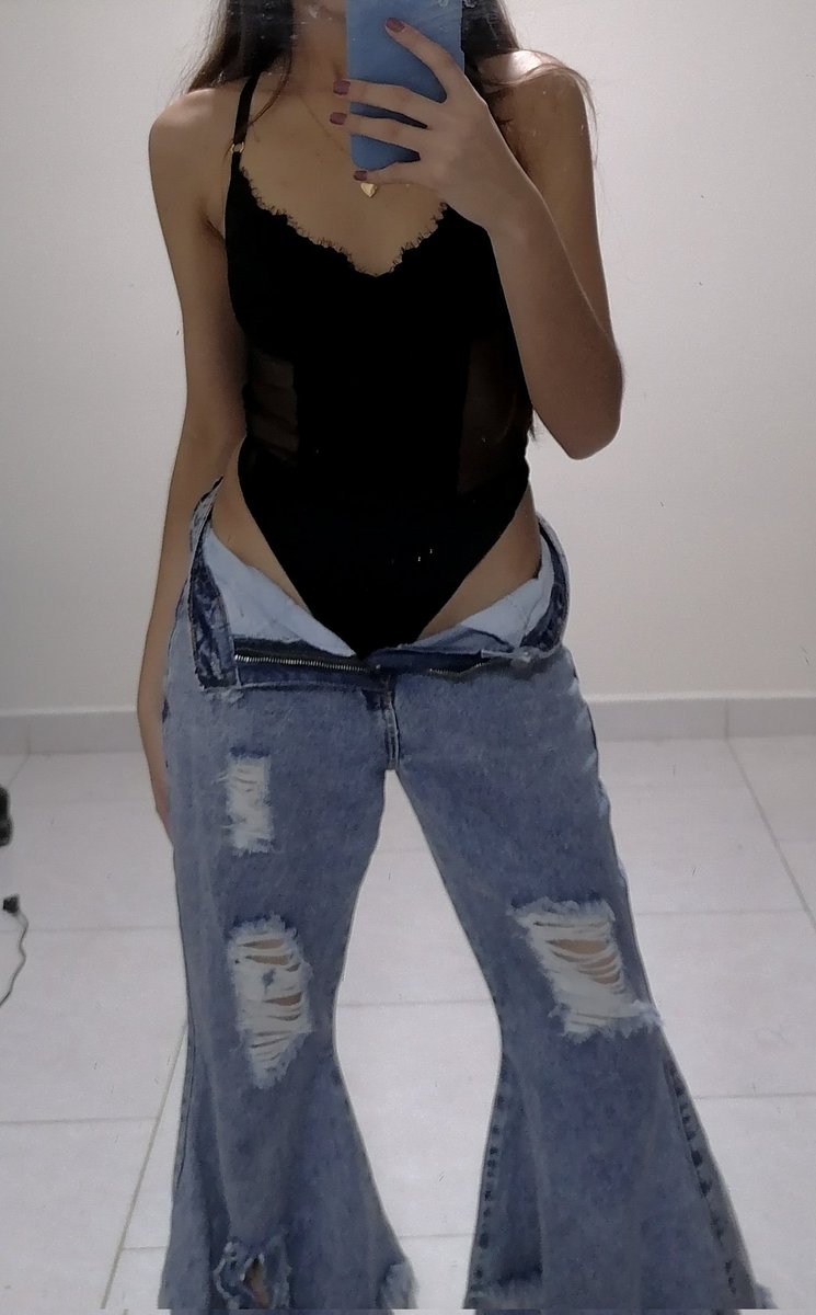 GrumpyCatGirl_'s tweet image. Voy aparecer como si nada por acá después de un año, solo para mostrar mi trabajo porque si.