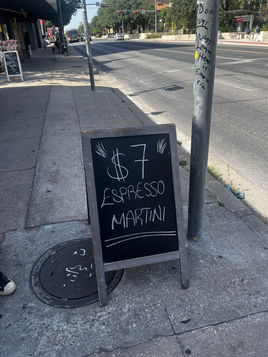 this is how i end up in the saw trap room