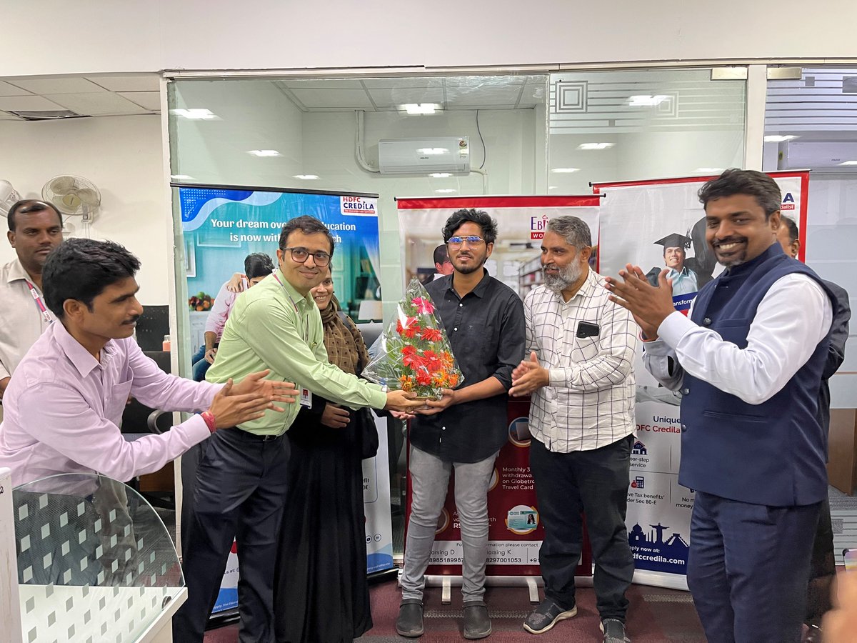 EBIXCASH_WM's tweet photo. Congratulations Althaf Hussain on winning a #Airticket! Wishing you the very best as you head abroad to pursue your further studies
What are you waiting for? Remit your 1st term fee with #EbixCash and win exciting prizes!
#forexservices #studentforex #Remittance https://t.co/fUp8iEmnjO