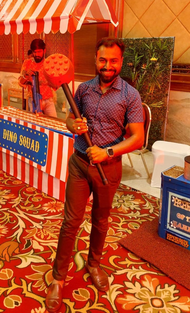 ankitwelcomes's tweet photo. Who wants me to Dig themselves?😜 https://t.co/hUYH9Pt8Ji