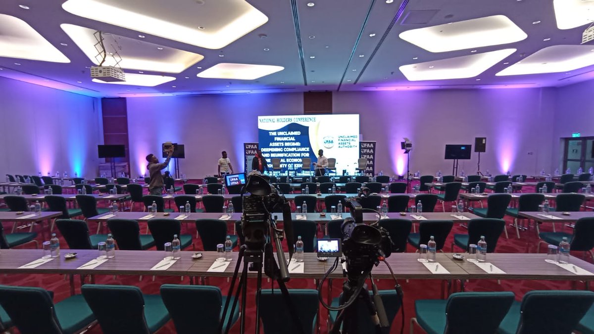 DixonLites's tweet photo. Call us for all your event production  we have LED intelligent  lighting  , LED  Panels  , quality  audio-visual  and a competent  team easy to work with .
#LEDLighting #ledscreen #eventsound https://t.co/pyHMI6qZ6Y