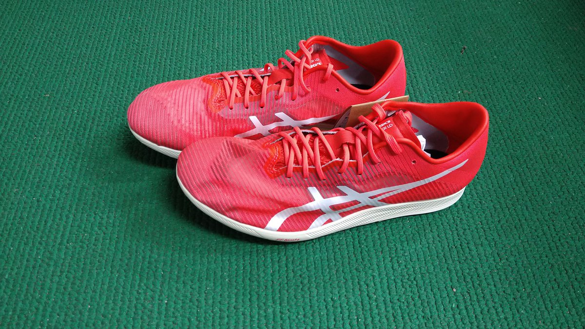 athens_tf's tweet photo. 【COSMORACER LD 3】
入荷しました。
#アシックス  #asics #陸上スパイク https://t.co/eGs2MBmlBa