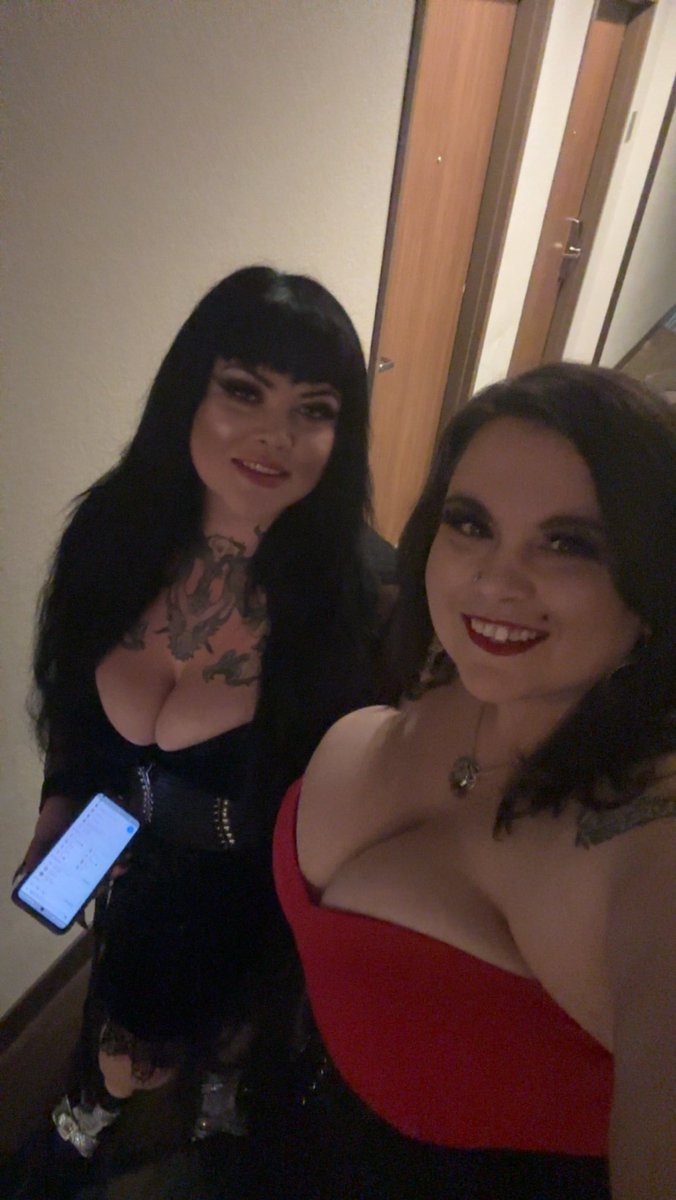 Roxi Minx Roxi Minx