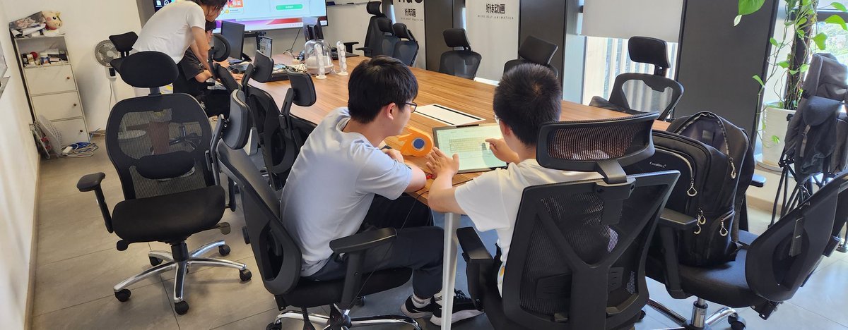blendercn's tweet photo. nice day in beijing https://t.co/NK7Gbwqnu2