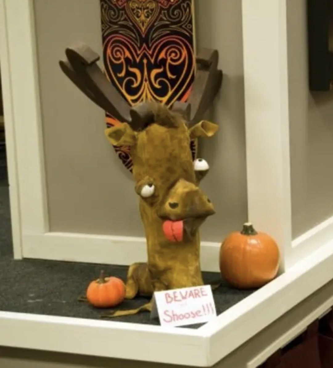 Grey Meta tweet media