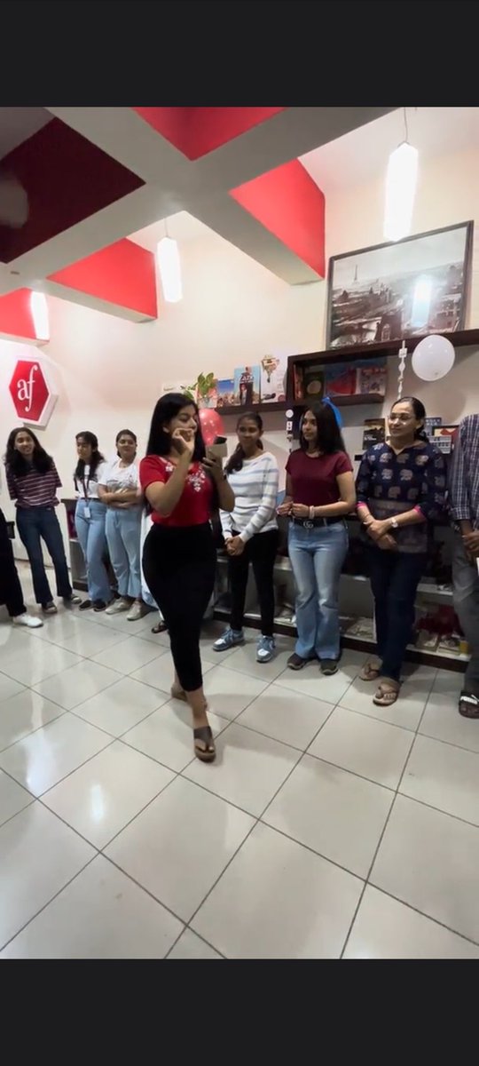 Mugdha Sathe tweet media