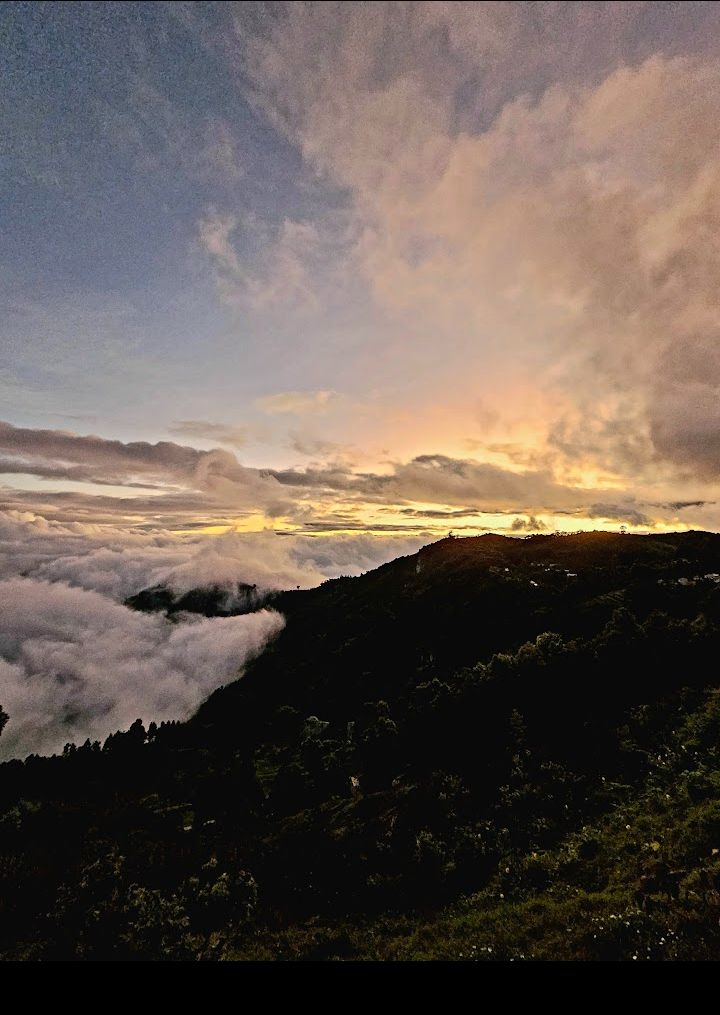 wagosiwakaya's tweet photo. Alhamdulillah kumekucha salama! Wikiendi ikawe njema wakuu! Oya @Wakazi onja onja zinaendelea? Kujiunga nabonyeza #ngapi? https://t.co/tQzGQvkrxp