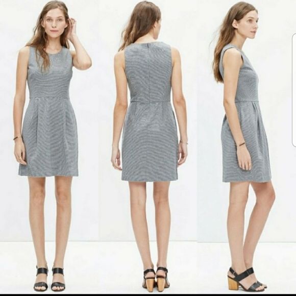 edgewatergr8c's tweet photo. So good I had to share! Check out all the items I'm loving on @Poshmarkapp from @Cristale82 @1GenuineArticle #poshmark #fashion #style #shopmycloset #madewell: https://t.co/BOe4UYL9F6 https://t.co/tEnx6bUxLl