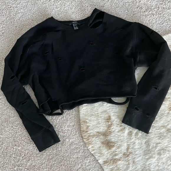 ChassityLabelle's tweet photo. So good I had to share! Check out all the items I'm loving on @Poshmarkapp #poshmark #fashion #style #shopmycloset #forever21: https://t.co/IS78WUUuAw https://t.co/UxVrkzO9Pq