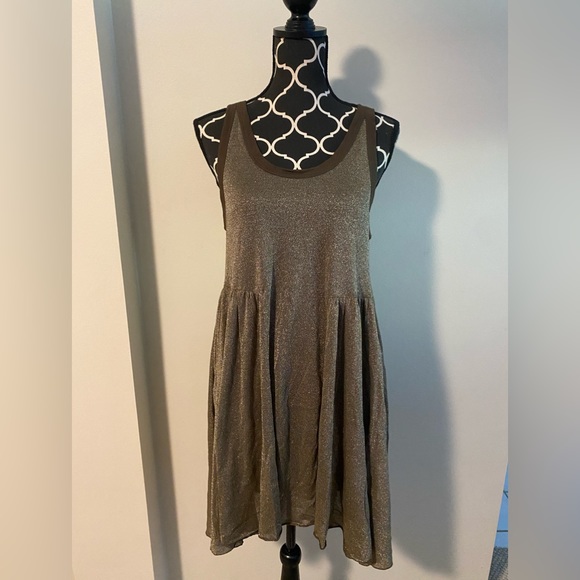 things_fab's tweet photo. So good I had to share! Check out all the items I'm loving on @Poshmarkapp from @AdrielCruzNow #poshmark #fashion #style #shopmycloset #fabletics #freepeople #mtv: https://t.co/LFccDRTeCl https://t.co/9aPBB1drtM
