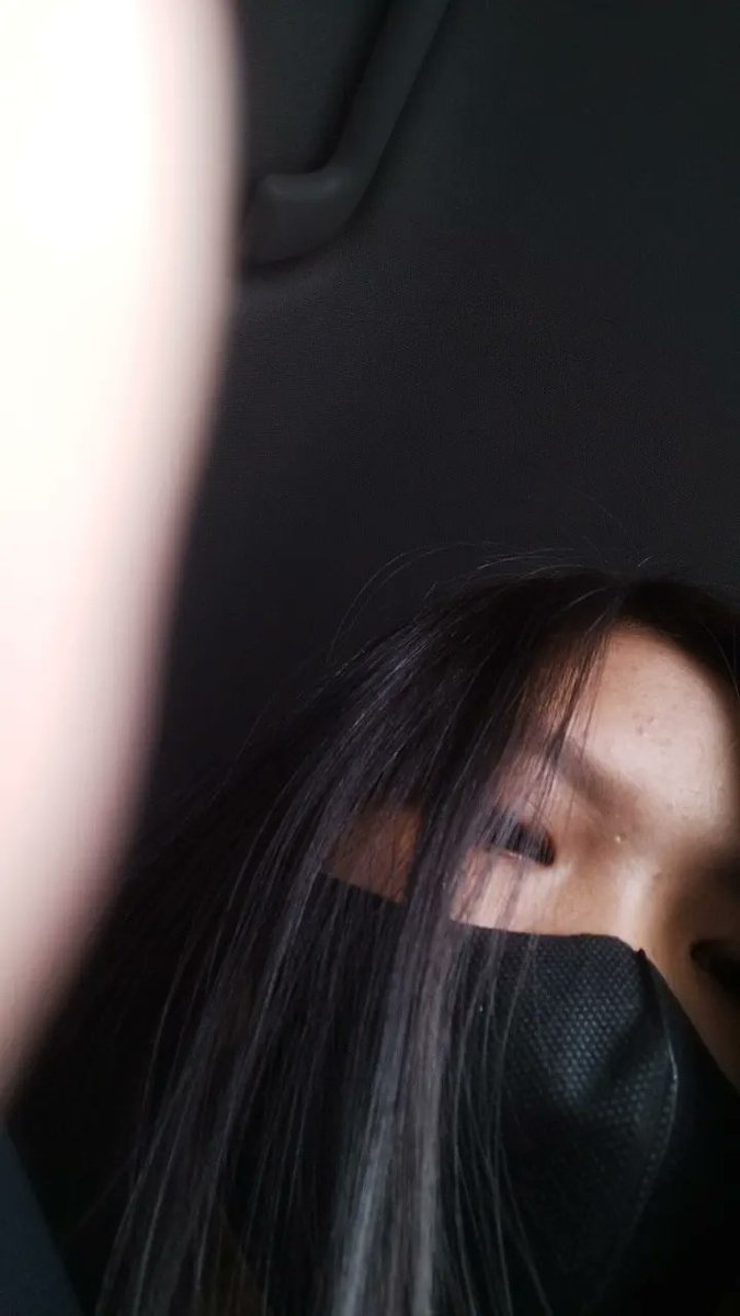 onlyniaa's tweet photo. 🎧 Drivers License - Olivia Rodrigo 

#Ciipher #싸이퍼 #ClueSelcaDay  #28MonthsWith7Pher #KEITA https://t.co/SBeev32s7Z