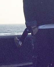 Nil_UrLuve's tweet image. Haber espera😑🧍🏻‍♀️

BUILD JAKAPAN, a quien le pertenece esas patas?!!🧐😾Porque mías por supuesto que no son🥹

Apuestas!!👀 Jajajaj 
Manager?? Amigo? Novio? Vecino? O un random jajaja 

Otra duda, que hace su moto en Japón?? Se lo llevó?? O es otro? 🤔
#BuildJakapan