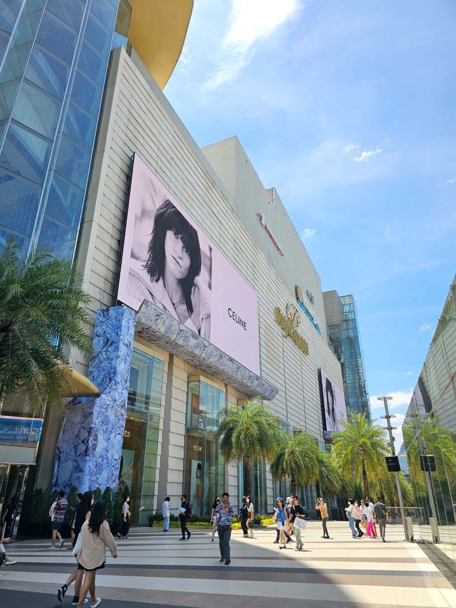 with CELINE ad. (at <a href="/Siam_Paragon/">SiamParagon</a> in Pathum Wan, Bangkok) swarmapp.com/c/4dcGwBuYq5U
