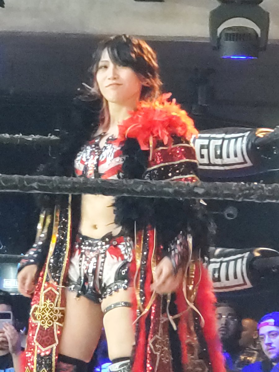 osakabuffalo's tweet photo. .@utami0914 - 私がスターダムプロレスを知ったのも彼女のおかげです.

ニューヨークで彼女に会い、彼女の試合も見ることができた.

メインイベントで彼女を見ることができて、とてもうれしかったです.

あなたの優しさと闘争心に感謝します。 5SGP優勝してください.

#林下詩美
#スターダム https://t.co/cx4xE9kN0d