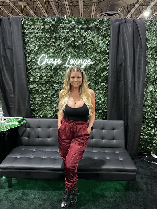 Day one of @EXXXOTICA #Miami in the books! Much love from The Chase Lounge! Stop by and see us all weekend<a class="tags" target="_blank" title="On Twitter" href="/?out=eyJ0eXAiOiJKV1QiLCJhbGciOiJIUzUxMiJ9.eyJpYXQiOjE3MjA1MzI0MjQsImlzcyI6InR3cG9ybnN0YXJzLmNvbSIsIm5iZiI6MTcyMDUzMjQyNCwiZXhwIjoxNzUyMDY4NDI0LCJyZWRpcmVjdF91cmwiOiJodHRwczovL3R3aXR0ZXIuY29tL0VYWFhPVElDQSJ9.GVq2M2fEnMY3fQUKC8OHr-dEuRHPwAC8LvndInDSDIDAsjAUGAksISjnZCYRZ7oZqvGZmOscKpQ6jh1SuIeJiA">@EXXXOTICA</a><a href="/tag/miami"class="tags">#Miami</a>
