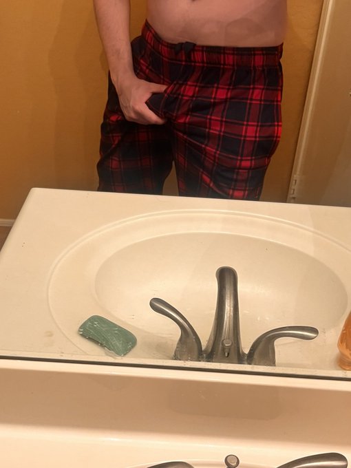 Bed time???🥵🥵🥵 #dick #cock #bigdick #bigcock #horny #sexy #hard #nsfw #nsfwtw #straight #gay #daddy #male<a href="/tag/dick"class="tags">#dick</a><a href="/tag/cock"class="tags">#cock</a><a href="/tag/bigdick"class="tags">#bigdick</a><a href="/tag/bigcock"class="tags">#bigcock</a><a href="/tag/horny"class="tags">#horny</a><a href="/tag/sexy"class="tags"><span>#sexy</span></a><a href="/tag/hot"class="tags"><span>#hot</span></a><a href="/tag/sfs"class="tags"><span>#sfs</span></a><a href="/tag/teen"class="tags"><span>#teen</span></a><a href="/tag/feet"class="tags"><span>#feet</span></a><a href="/tag/like"class="tags"><span>#like</span></a><a href="/tag/straight"class="tags"><span>#straight</span></a><a href="/tag/nude"class="tags"><span>#nude</span></a>