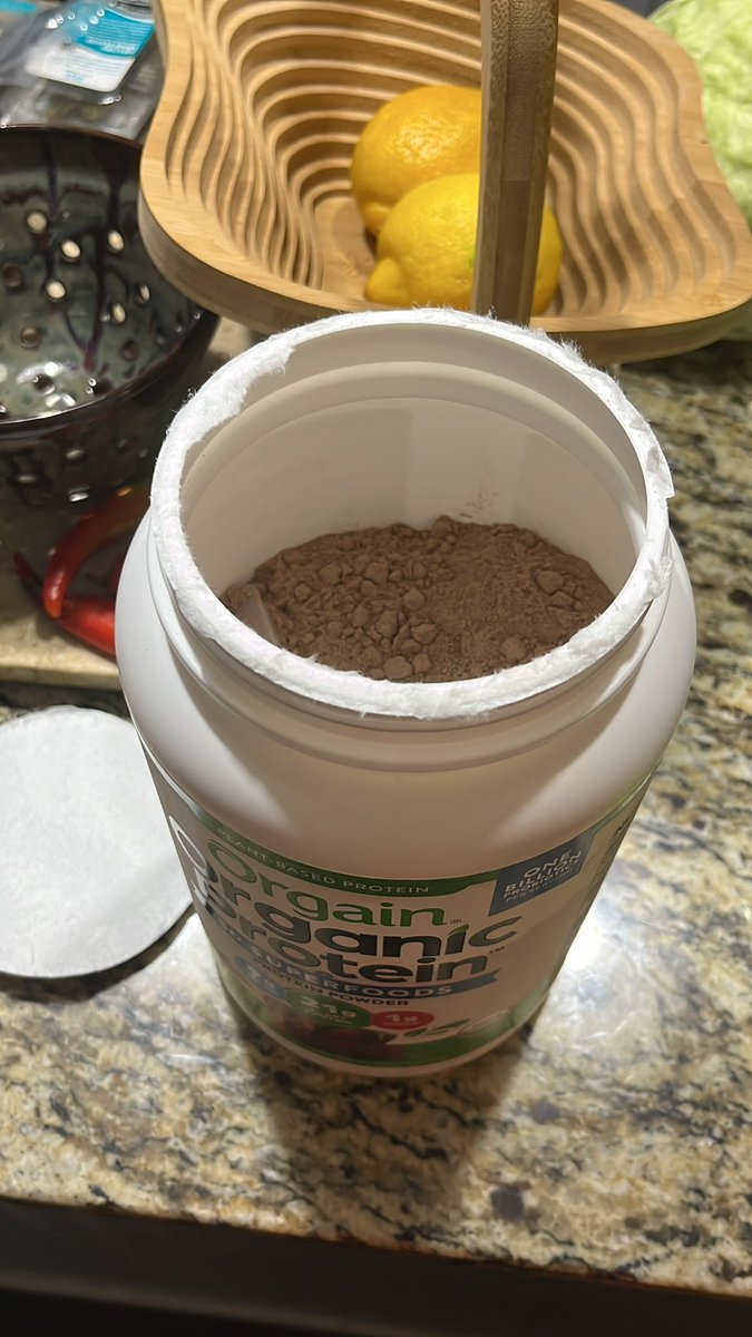 phattestofpats's tweet photo. @DrinkOrgain why dont yall fill up these things all the way? https://t.co/chnwbM6JX6