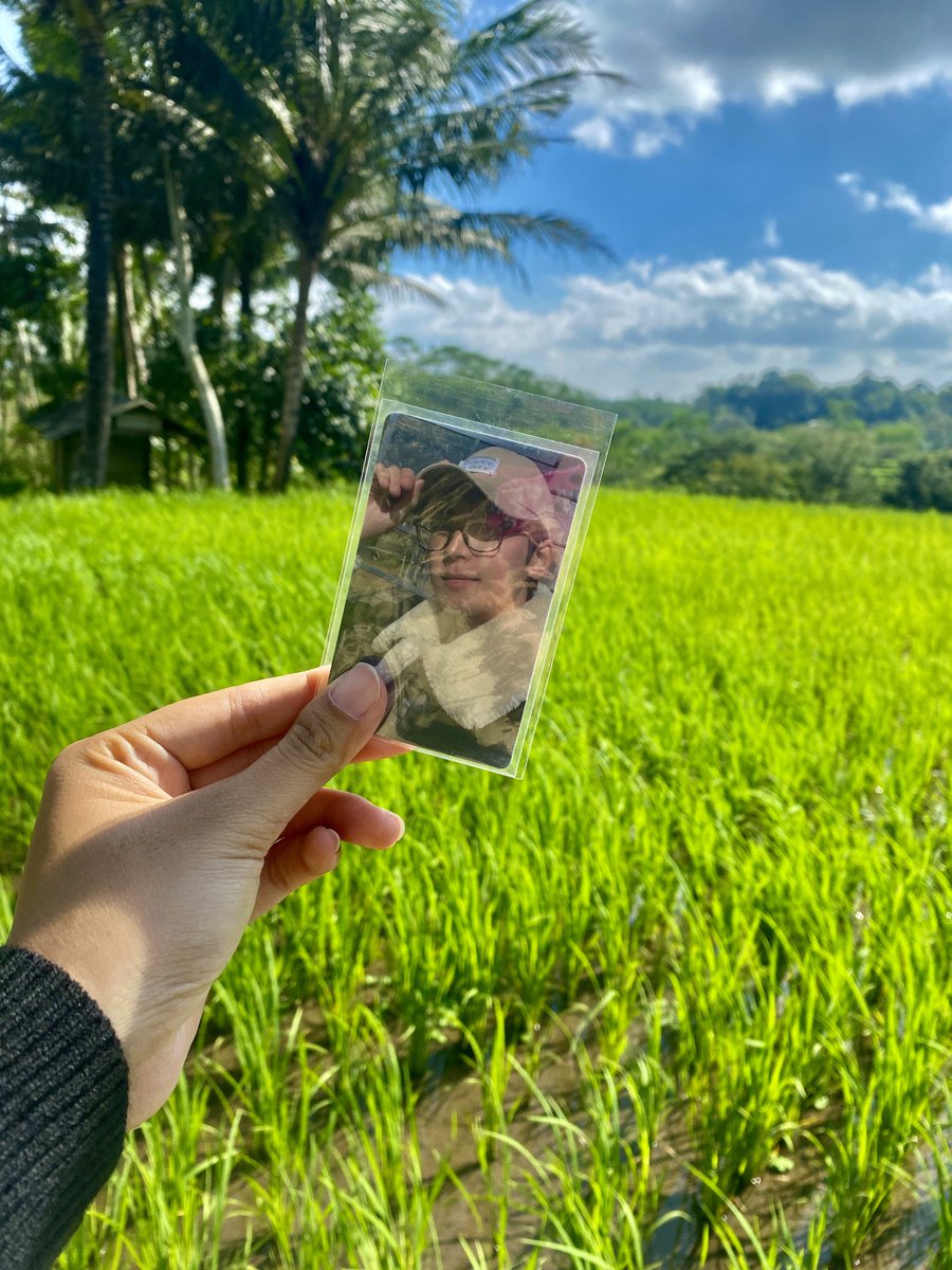 rempelaati's tweet photo. Tadi malem nangis sampe jam 1 pagi trus jam 6 diajak satmori. Mata bengkak tenaga udah abis tapi disuruh nyetir sendiri :”). Cuman bener-bener terbayarkan sama pemandangannyaaa~ 

Btw, pagi tadi aku gonceng wonwoo!!!! https://t.co/NWYx1n1IPS
