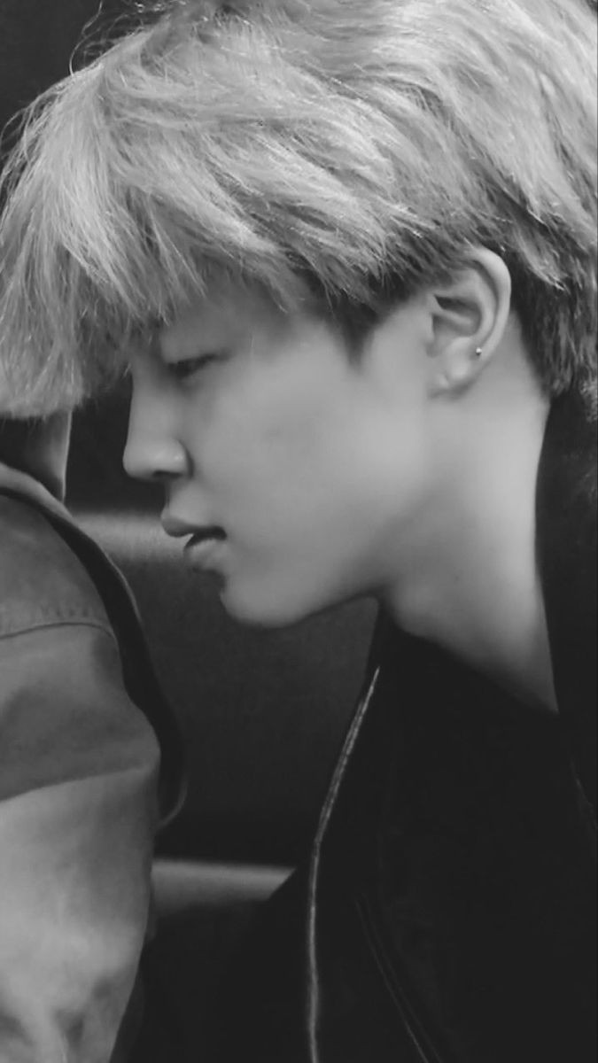 Afrika37008067's tweet photo. Buenos días, hoy café con Jimin  🥰💜🥰
Arranco el Stream de esta mañana con las tres versiones de #seven continúo con #Respect' de #MOST7  
#TakeTwo #Haegeum  #OnTheStreet #LikeCrazy #SetMeFree_Pt2 #AngelPt1 #StillWithYou https://t.co/YecRqGGVN5