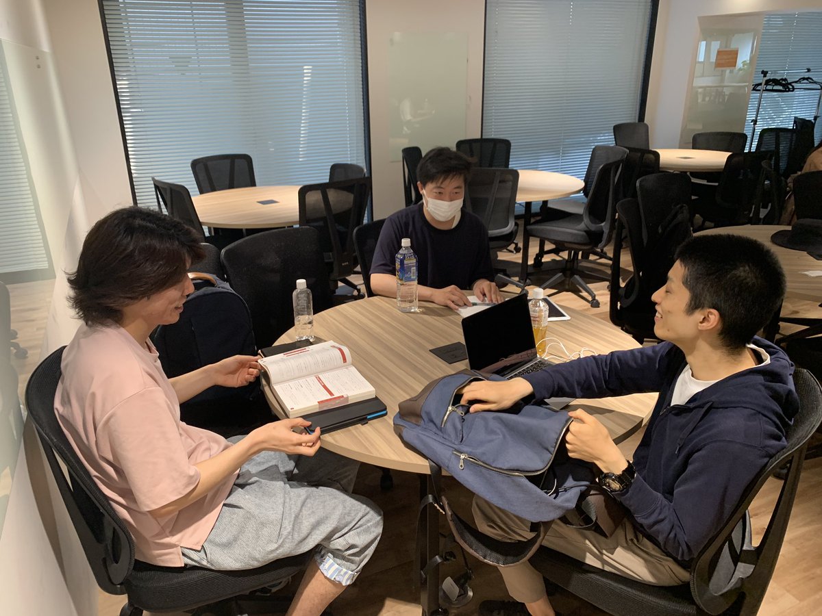 Webcamp_COMM's tweet image. 新宿校舎でのオフラインもくもく会が始まりました📝
#DMMWEBCAMP