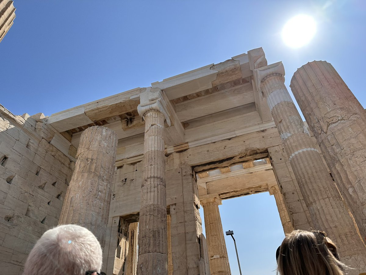 Emily Rudd tweet media