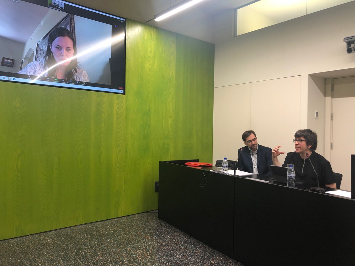 Moltes felicitats Dr. Machancoses ☺️ Luxe de tribunal en un dels pocs actes academics purs Que queden d’intercanvi i aprenentatge tb massa sobreburocratitzat pero un excel-lent exercici d’interpensament! Gracies <a href="/ColletJordi/">Jordi Collet</a> A. Alvarez <a href="/javiergpatino/">Javier González Patiño</a> <a href="/MipeDipe/">Comunidad MIPE-DIPE</a> <a href="/UdGEducacioPsic/">Facultat Edu. Psico</a>