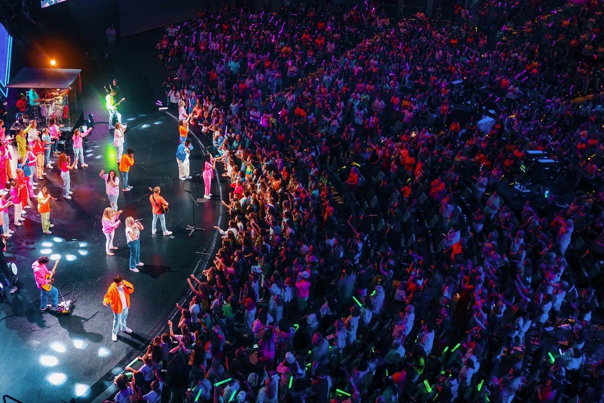 @DesignedSisterhood Night was amazing and we are so grateful for all that God did! 🙌 Thank you Ps Debbie for leading the Sisterhood so gracefully and Ps <a href="/onekamcclellan/">Oneka McClellan</a> for such a powerful and encouraging message!