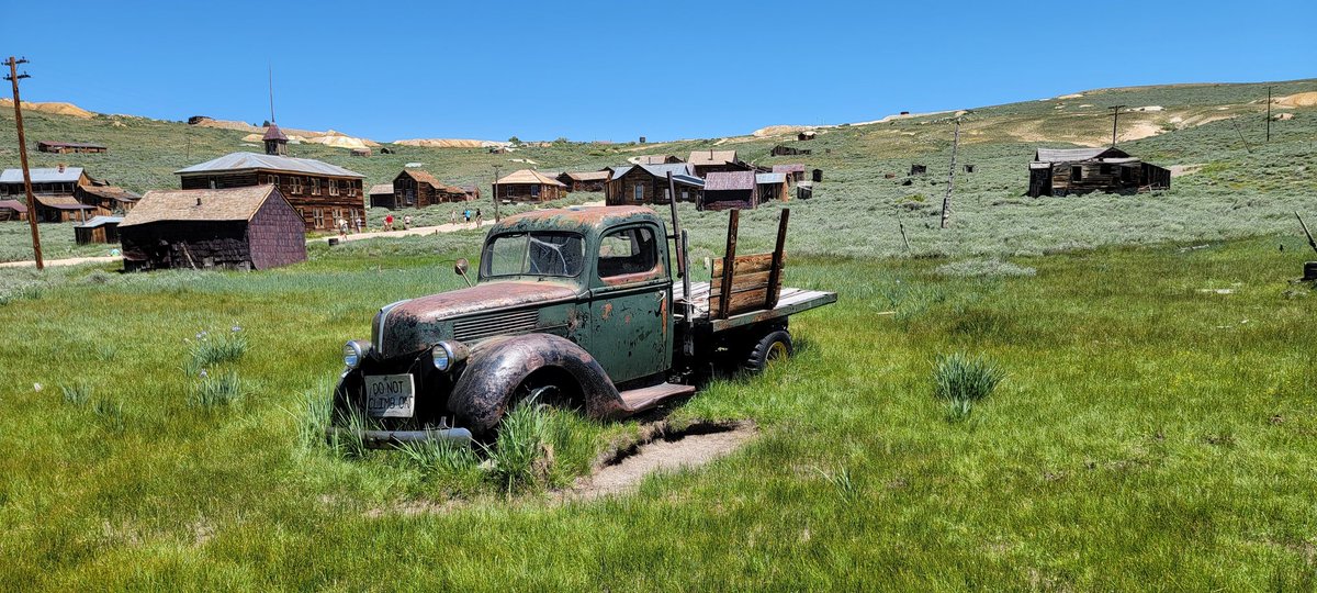 HostsServer's tweet image. Visited a ghost town today