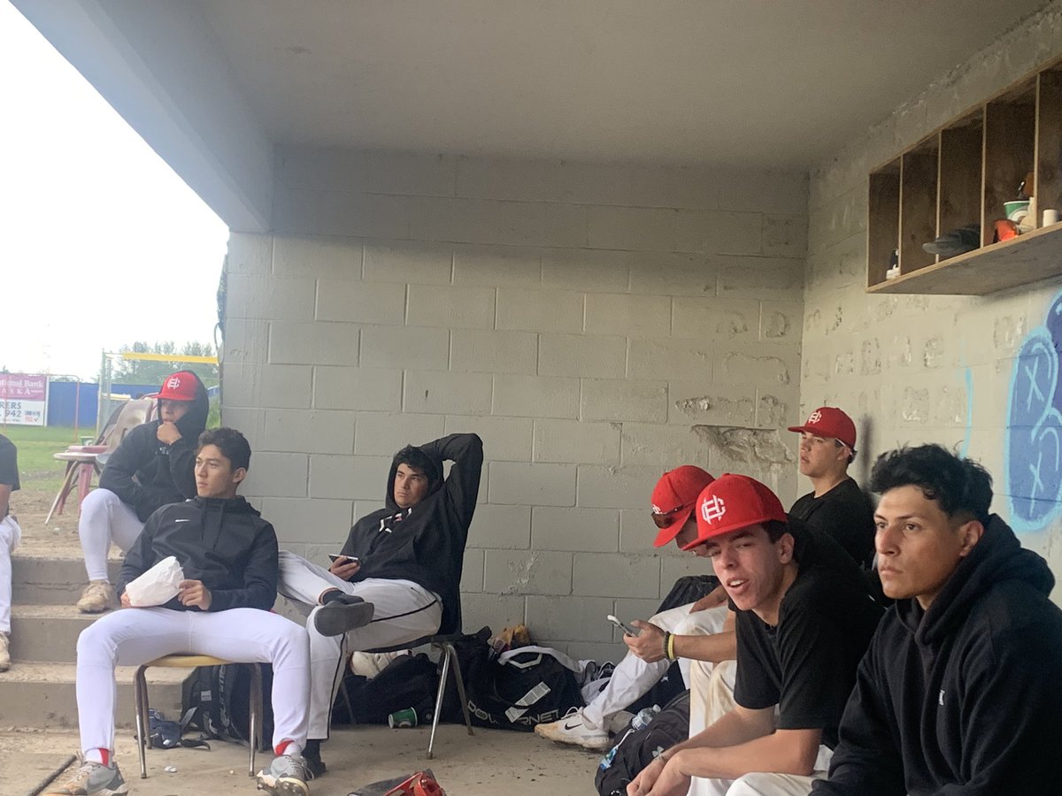 California Halos tweet media