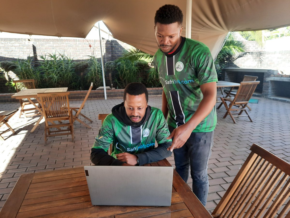 SafriSoft's tweet photo. Our hustle is software. We do custom software. We also sell pre-built inventory management software and rental property management software.

Available for free on https://t.co/o3M8FxbX7S

#djsbu https://t.co/5DD7tXNRbU