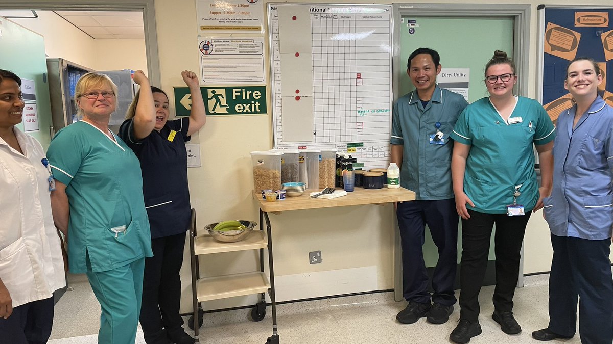 Patient’s self-service breakfast bar- another great initiative to encourage mobility & independence. Great work, Burlington Ward! @UHSussex #preventdeconditioning #endpjparalysis #harmfreecare