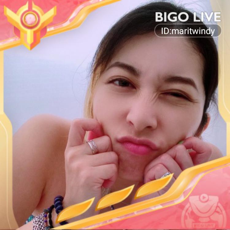 NwDoSbBoxr2LXId's tweet photo. #BIGOLIVE に来て꙳⋆ mystic🪐 の配信を見ながら新しい友達と出会いましょう！ https://t.co/9evIIH542z https://t.co/aBb3RN40AY
