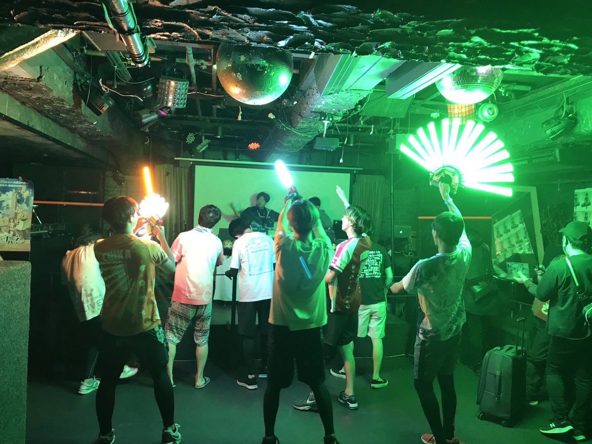 初っ端から治安が悪い。
#ラブトライブ