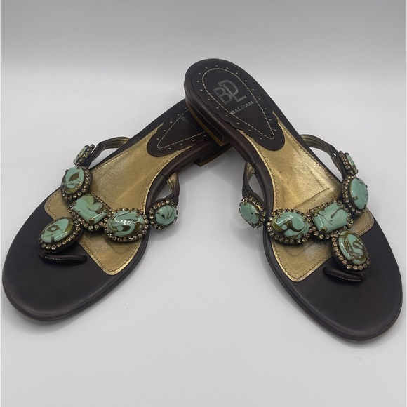 So good I had to share! Check out all the items I'm loving on <a href="/Poshmarkapp/">Poshmark</a> #poshmark #fashion #style #shopmycloset #nike #coach #baldan: posh.mk/xJleEBDIrBb