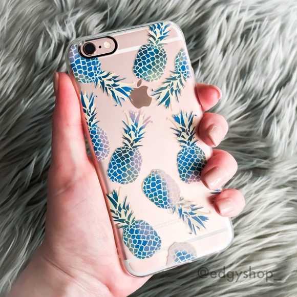 Bearlystylin's tweet photo. So good I had to share! Check out all the items I'm loving on @Poshmarkapp #poshmark #fashion #style #shopmycloset #theedgyshop #liveandletlive: https://t.co/ZzxQGqmyD1 https://t.co/CUxdnOBfzp
