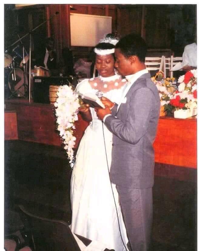 jesusplugtv's tweet photo. HAPPY BIRTHDAY๐๐๐
DR. DK & PST. SHADE OLUKOYA
Congratulations, sir and ma๐
We love, cherish and celebrate you.
#happybirthday #birthdayshoutout
#dkolukoya #shadeolukoya #love
#grace #Jesus #mercy #birthdayplug
@REAL_DKOLUKOYA @MFMWorldwide https://t.co/bm4BNrQ7c7