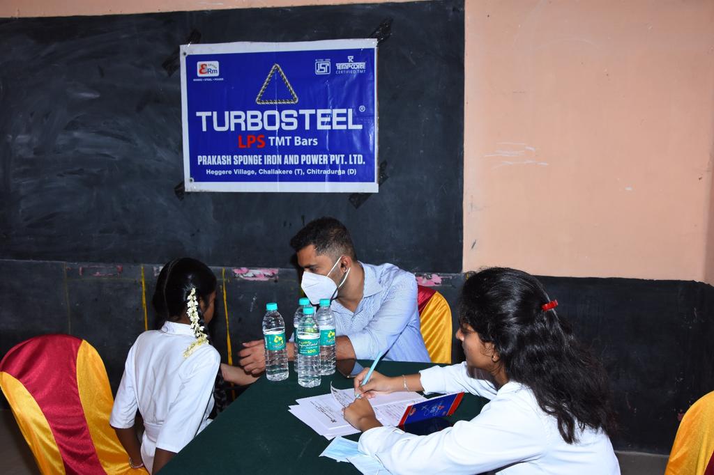 ermgroup2's tweet photo. "Exciting day at Kaparahalli village! The ERM Group, as part of our CSR initiative, organized a rural medical camp today. It's amazing to witness the positive impact we can create by providing essential healthcare services to underserved communities. ! #Healthcare #CSR #ERMGroup" https://t.co/ng4YX9MLRM