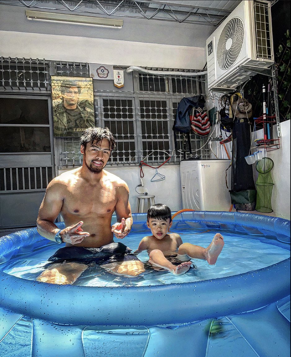tu800628's tweet photo. 天氣很熱但不想去溪邊玩水人太多，那就在家泡泡水就好！ https://t.co/8nULGPYcwx