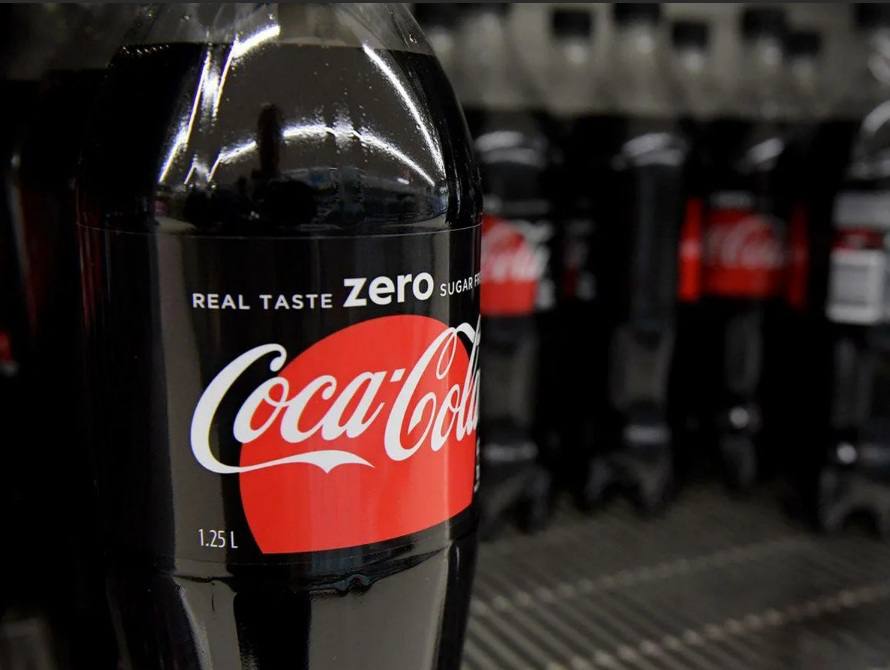 It's official: #WHO has recognized the #sweetener #aspartame as a #Cancer-causing carcinogen.

It is used in #sodas, including cocacola <a href="/HCCB_Official/">Hindustan Coca-Cola Beverages</a> .

If the relevant authorities agree with the agency's assessment, beverage companies will be forced to change the recipe.