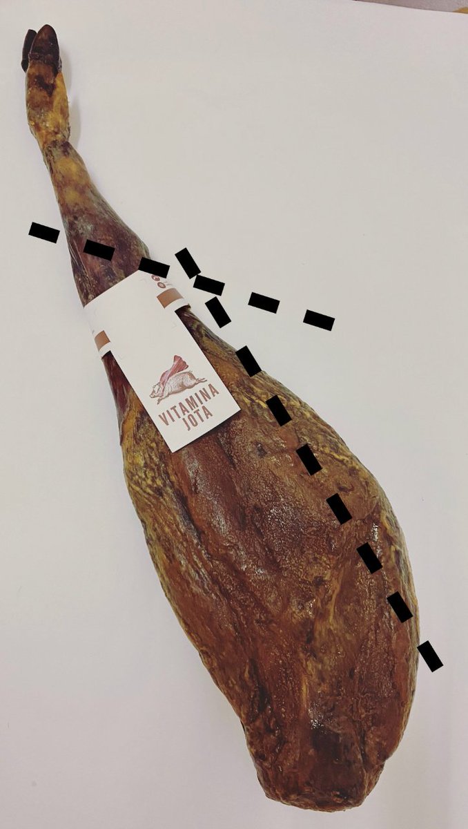 2/ el jamón bueno se abre por la maza, que es donde están las mejores lonchas. 

eso de que la babilla (parte estrecha) se seca y se pone dura sólo ocurre si el jamón NO es bueno o se ha curado con prisa. 

Un jamón de 40 meses no se va a poner duro por estar en tu casa dos meses