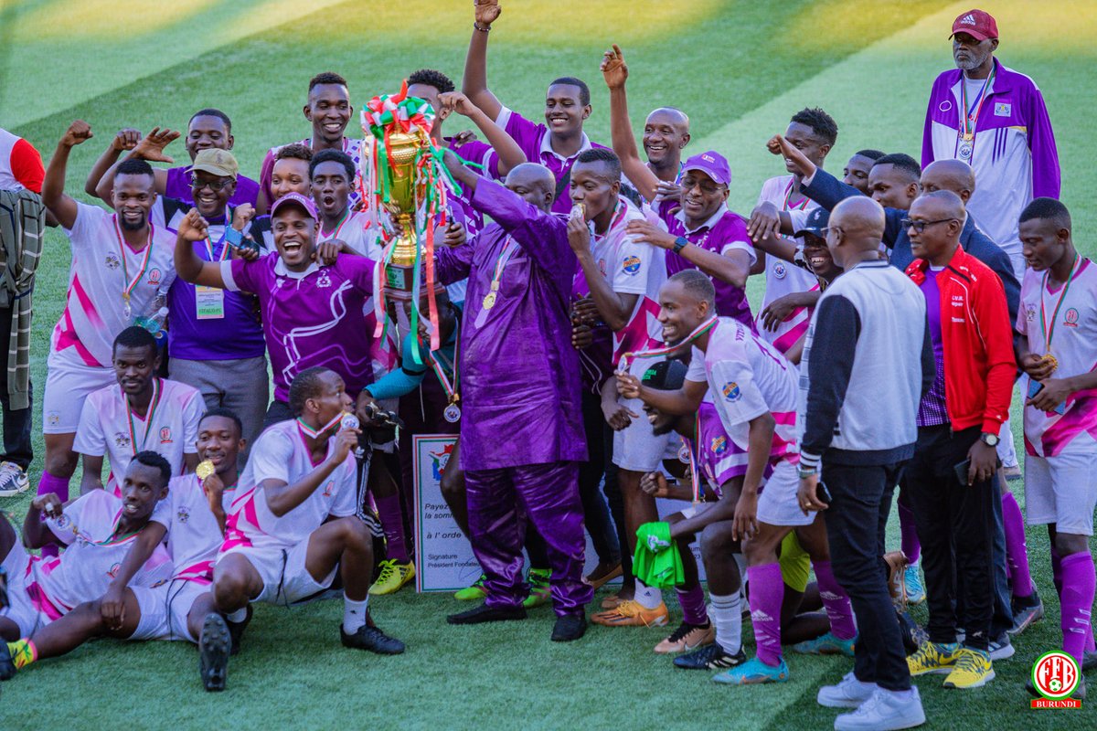 💜🤍 Vital'o FC est le plus fort...
#vitalofc #TupaNdani