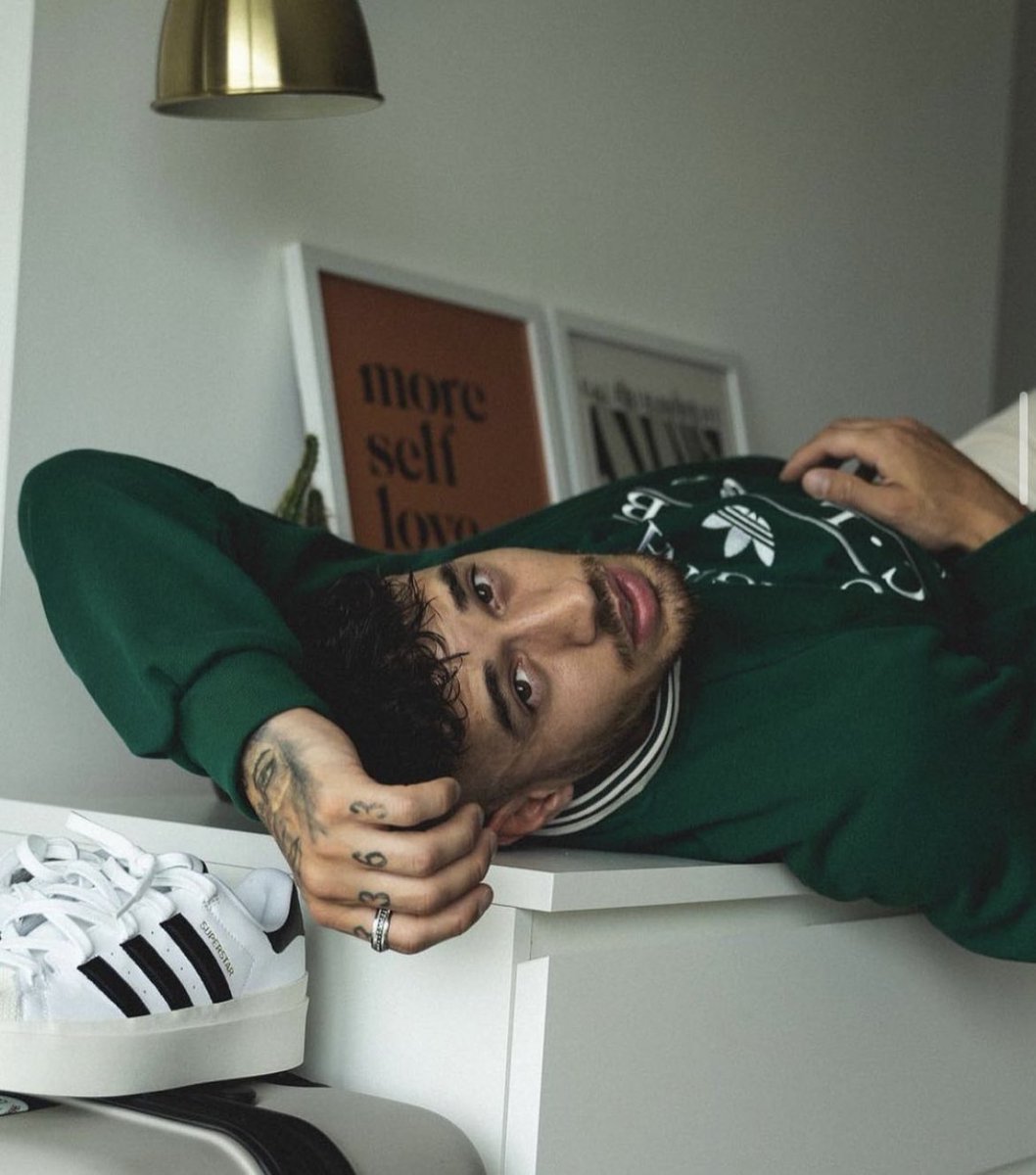 cherche recherche rpdm rp dm

pas nouveau ici mais je cherche à me faire des copains et à avoir une bonne tl, sympathique et drôle, je refais un cherche recherche parce que le précédent n’a pas super bien marché 

fav pour un follow et un dm
follow pour la visibilité