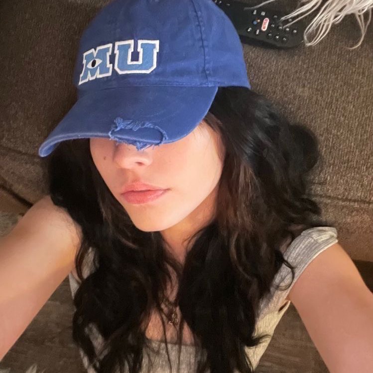 reyyaksha's tweet photo. 𓂃 ࣪˖ hi everyone, i’m new at #studytwt . i’m looking for new friends in here ‼️🧿
soOooOooo lets be moots
about me: saintek, music, books, movie, football
if u see this tweet pls help, rt and likes its mean a lot 🫵🏻
thanks
#studytwt #AMBISVERSE #studyacc #moots #mootsstudy https://t.co/NWFVcNqBNU