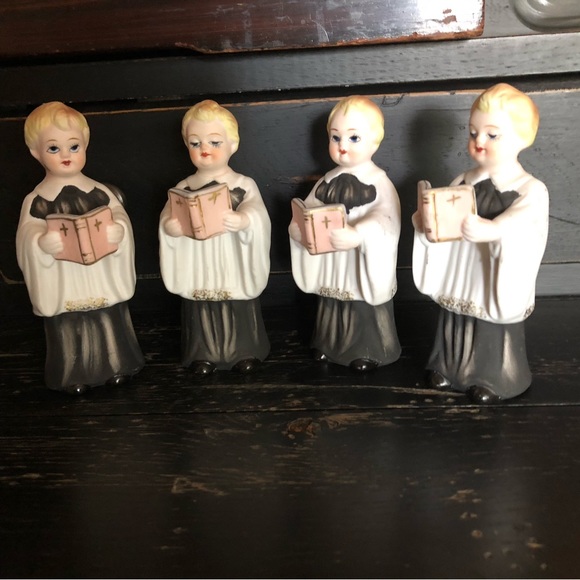 So good I had to share! Check out all the items I'm loving on <a href="/Poshmarkapp/">Poshmark</a> #poshmark #fashion #style #shopmycloset #newyorkcompany #nike #lefton: posh.mk/uJS9GBRMrBb