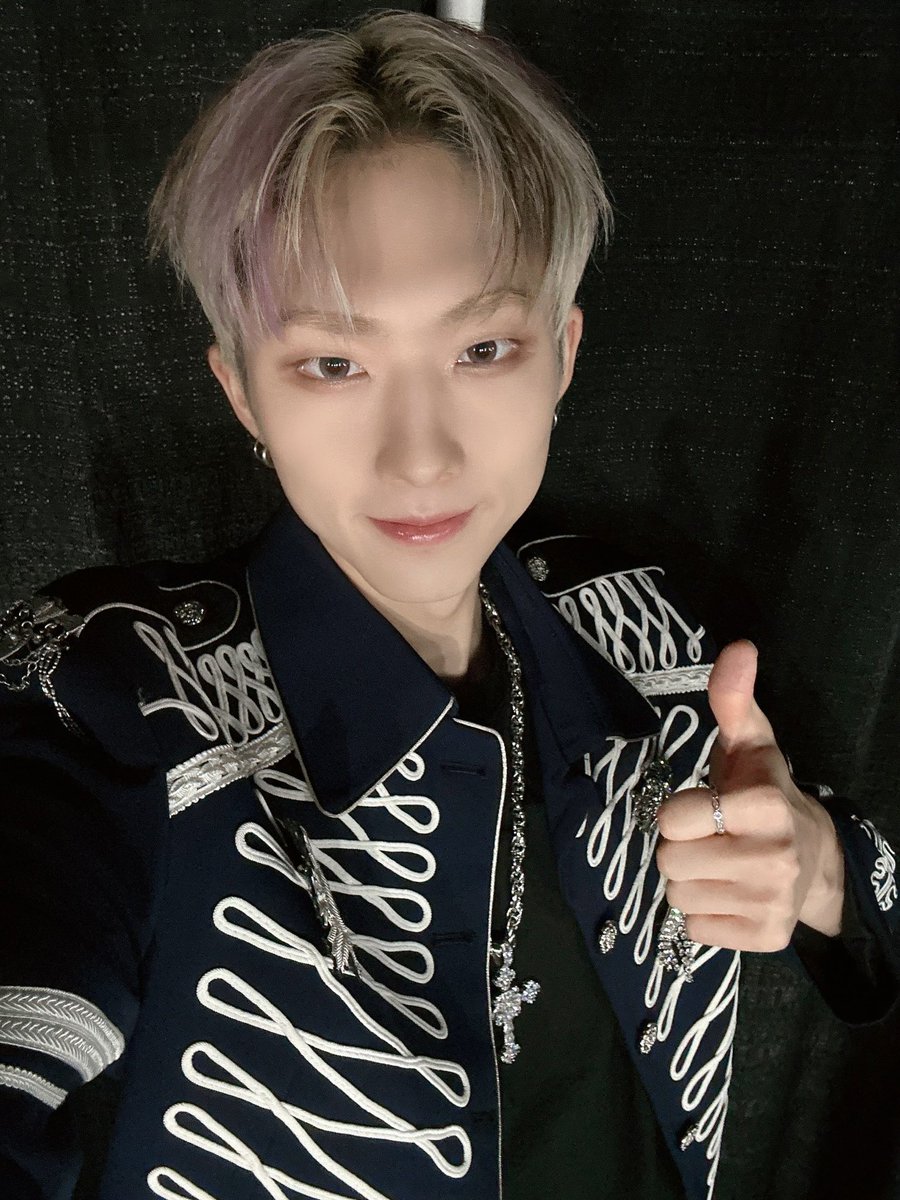 P1H_members's tweet photo. Thank you so much for welcoming us Puerto Rico!! It was soooo fun🙂 We’ll be back again!! Gracias!👊🤞

#P1Harmony #JIUNG https://t.co/4MDTIa28Os