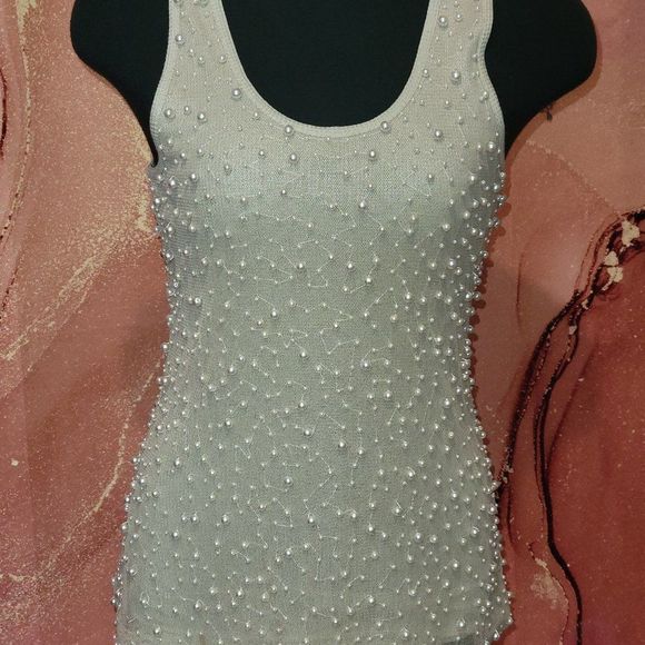 jen*has*it tweet media