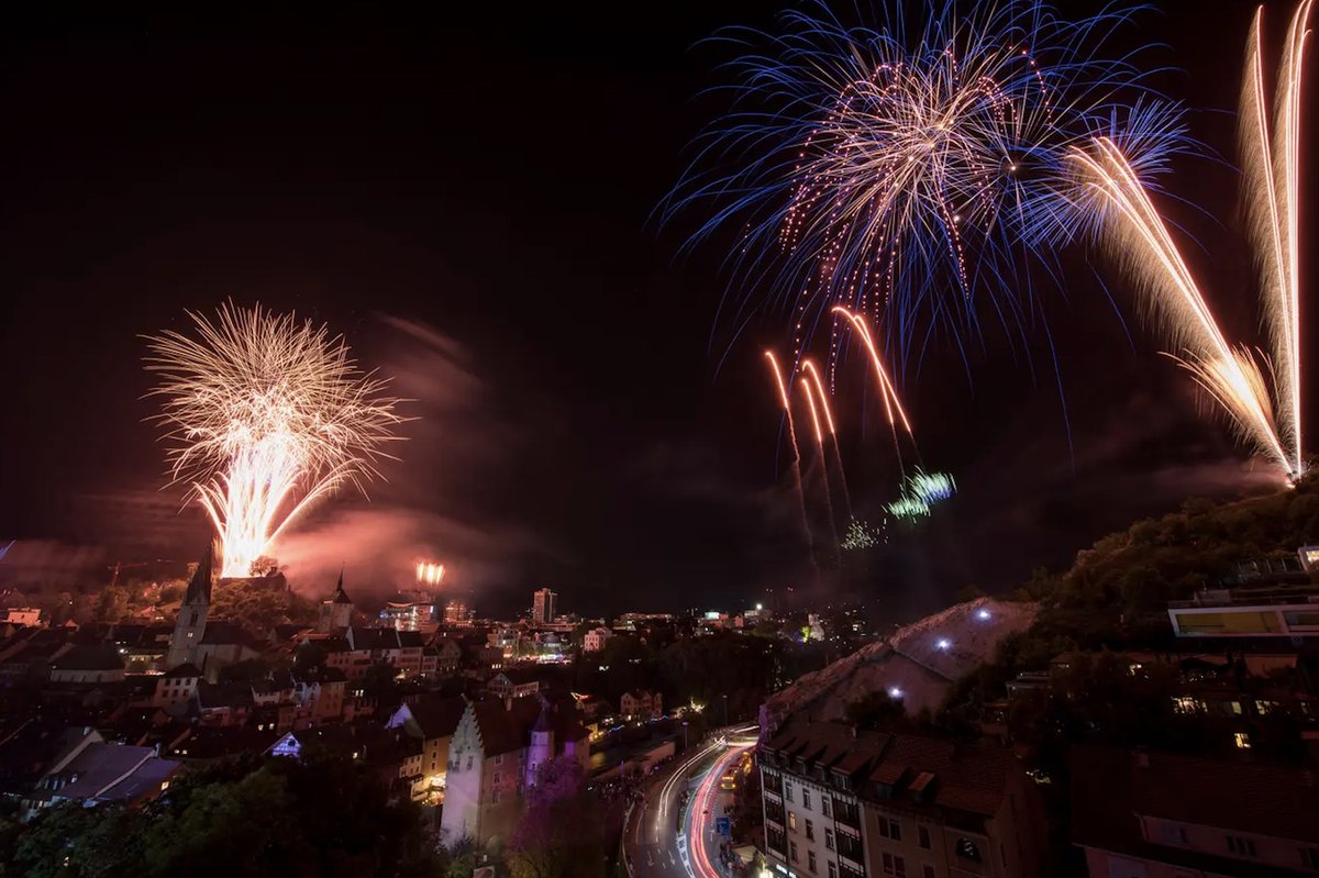 Kein #Feuerwerk an der legendären #Badenfahrt. Eine weise Entscheidung, die im Hinblick auf den Bundesfeiertag hoffentlich von vielen Gemeinden übernommen wird. #Lärm #Emissionen #Trockenheit #Tierwohl #Baden #Badenfahrt2023 badenertagblatt.ch/aargau/baden/v…