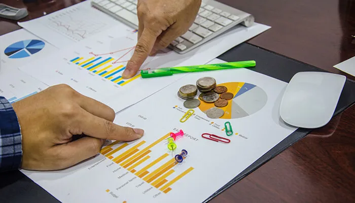 venkatakeerthi8's tweet photo. 5 Tips For Building Your Investment Portfolio
#investment #virtualasset #stocks #financialreturn #loans #government #StockMarket #investor #investmentportfolio #CapitalGrowth @TycoonStoryCo @tycoonstory2020
@MarketBeatCom @RiskMgmt @CharlesSchwab
https://t.co/1Pp14ojjGD https://t.co/EIqV9dKdx8