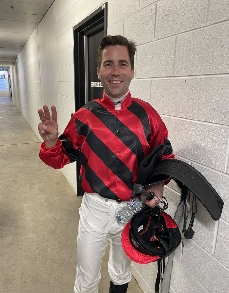 METRO TREBLE FOR HIPPO AND <a href="/GaiWaterhouse1/">Gai Waterhouse AO</a> 🤟🏽 

🥇THE LITTLE PUMPER
🥇SPECIAL ENVOY
🥇OMNI MAN