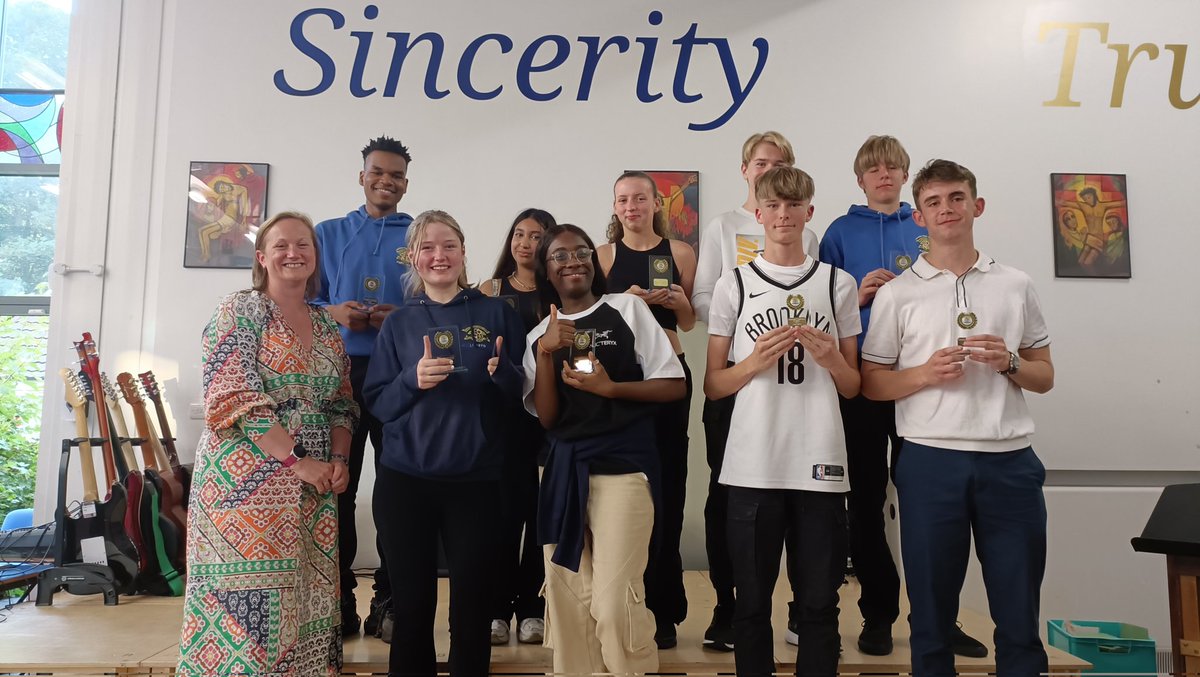 Loreto High Music tweet media